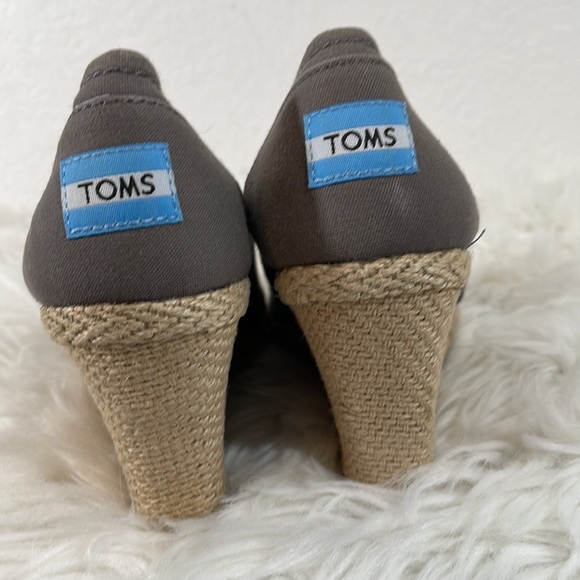 TOMS Canvas Peep Toe Espadrille Wedge Heels Size 9 - Picture 5 of 12